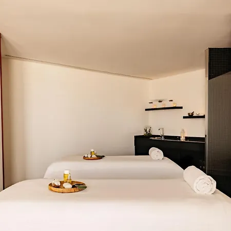 Hotel Colon, A Gran Melia Hotel - The Leading Hotels Of The World-3